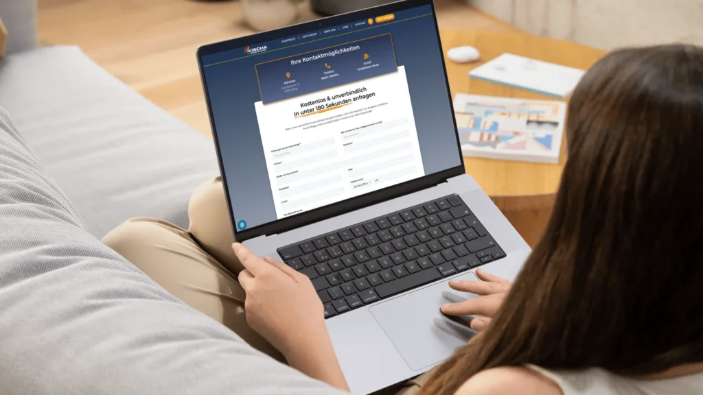 Kundin stellt online eine Anfrage fÃ¼r eine neue Heizung
